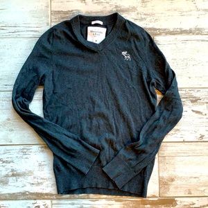 Abercrombie & Fitch dark Grey Men’s V-Neck